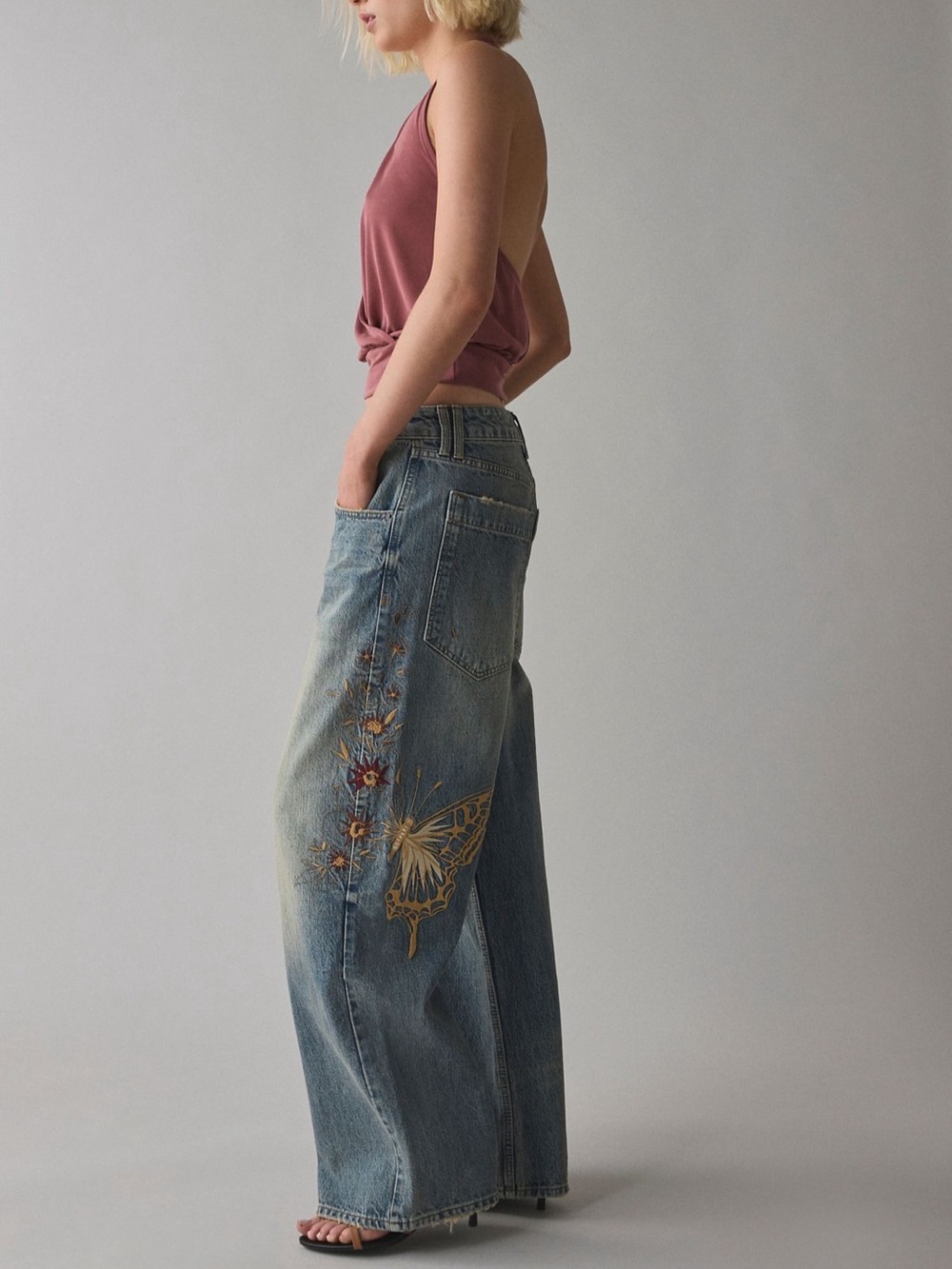 BDG JAYA EMBROIDERED BAGGY BOYFRIEND JEANS - Picture 3 of 7